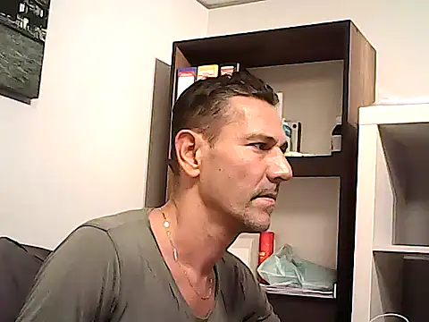 mastercharisma35