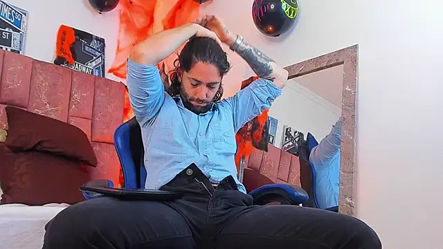 alpha_master1 (M young) - NAKED + MASTURBATION
