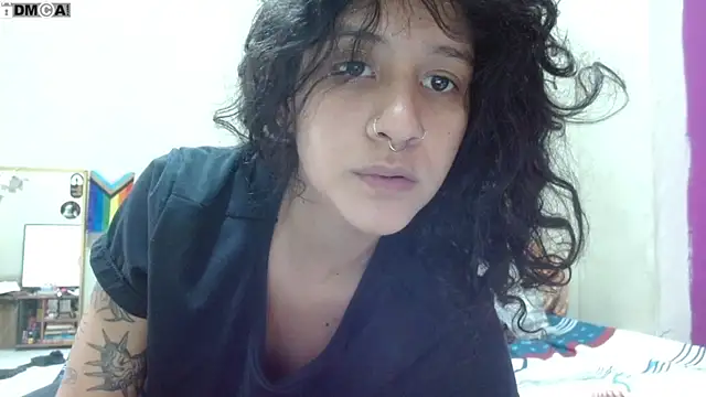 AlinaWoolf_