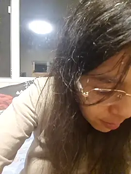 rposhta1991 live cam on StripChat