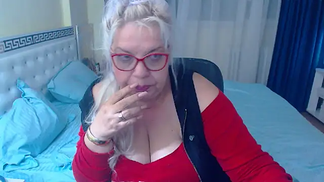 SonyaHotMilf