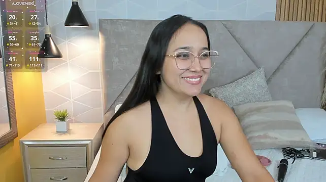 Sammy_Fit_ live cam on StripChat
