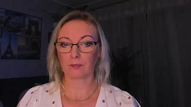 vanessa_chat