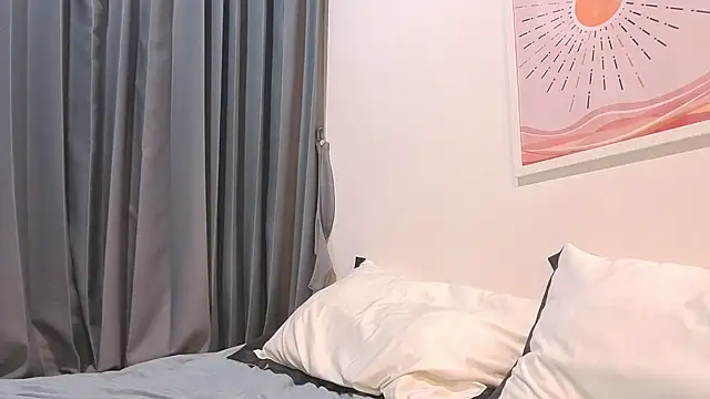 fiamoor (F young) - suck domi
