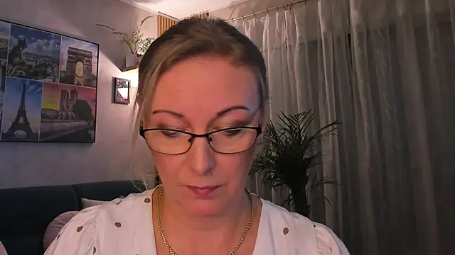 vanessa_chat