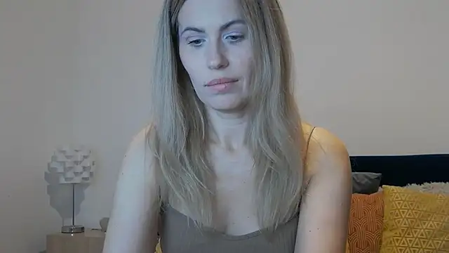 Lika_Soul live cam on StripChat