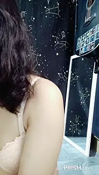 Gem_2005 live cam on StripChat