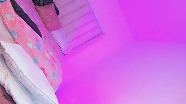 Keily_Tsx1