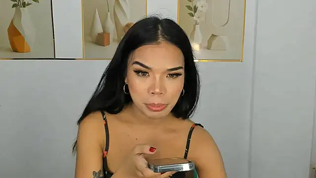 lucyvane