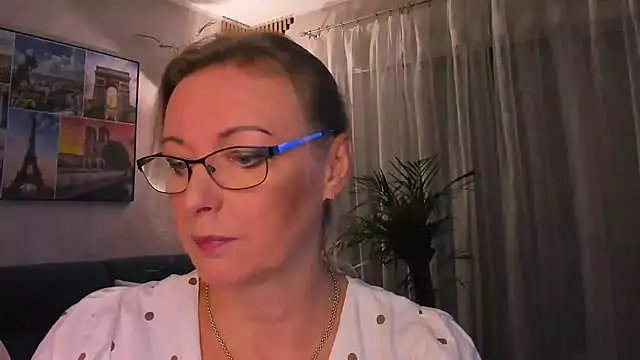 vanessa_chat