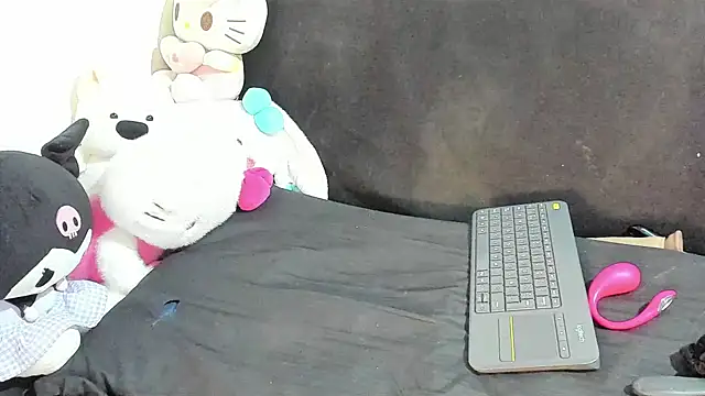 Eirlysx live cam on StripChat