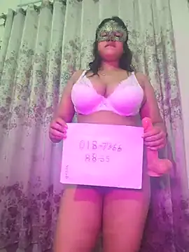 TANISHA-2026 live cam on StripChat