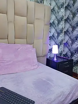 Tammi_hell live cam on StripChat