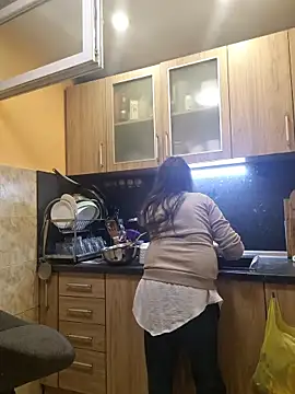rposhta1991 live cam on StripChat