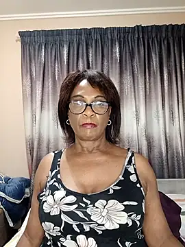 Hotgrannyx