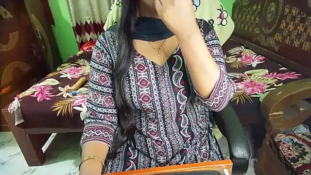 BengaliQueenStar