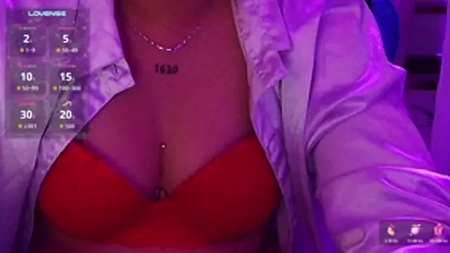 Skarlet_Adams28