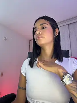 Annacherry_77