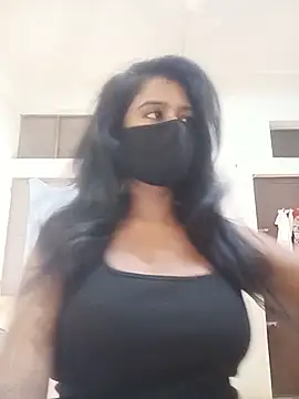 RaatkiRaani69 live cam on StripChat