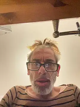 crisfootlicker