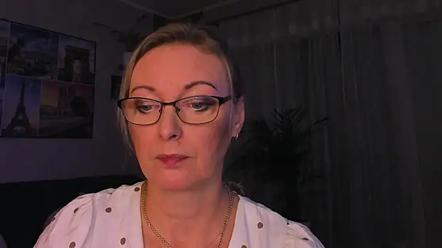vanessa_chat