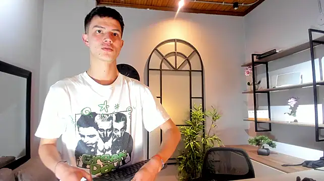 nicktorn