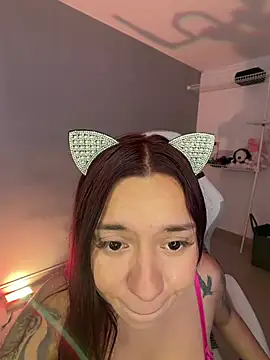 samantha_tattu live cam on StripChat