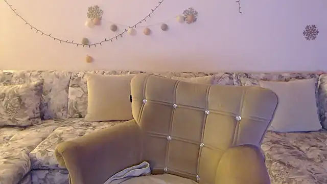 YourfantasyGiuly live cam on StripChat