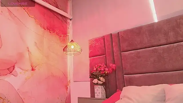 Valeria_rodriigz live cam on StripChat