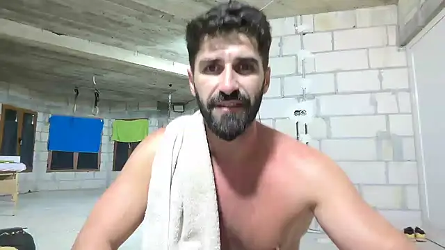 mariusvidican (Ask my age) - Gym depillacion polla