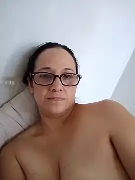 nicolle_milf1978