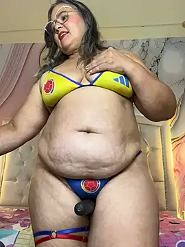 Lucy_Milf_474