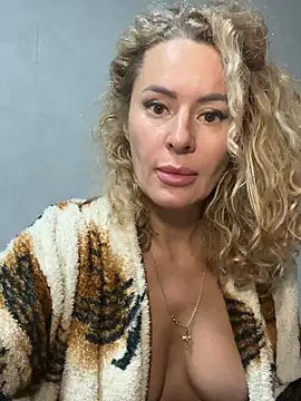 Tania201243