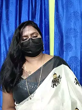 Meera_mia