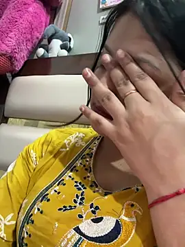 urvashiiiiii (F teen) - Full Nude With Face And Cum 🤤