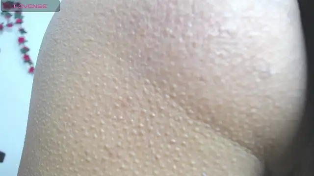 hornywifeee