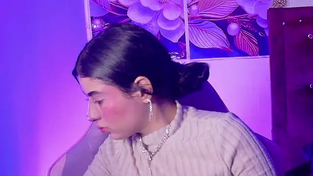 reina_neko