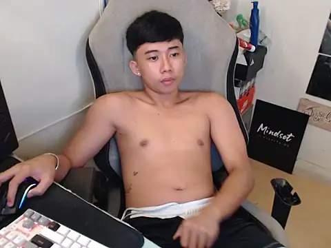 femboy_cutiereyxx (M twink) - dildo show