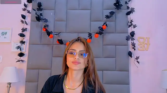 Ariaa_Collins