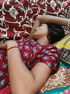 Hot-Nisha01