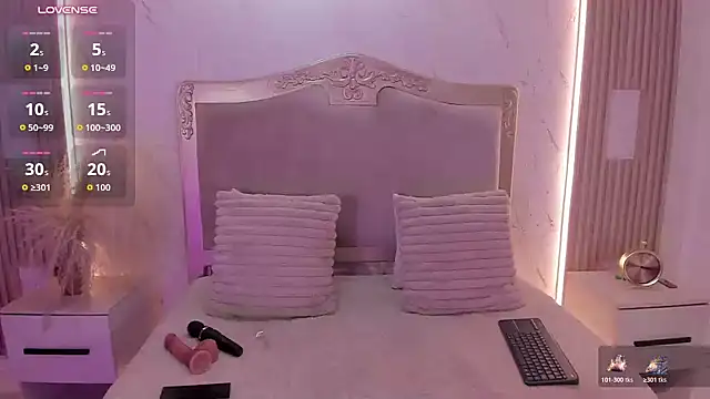 Claire_Vega