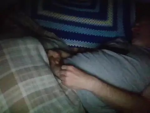neopucen live cam on StripChat