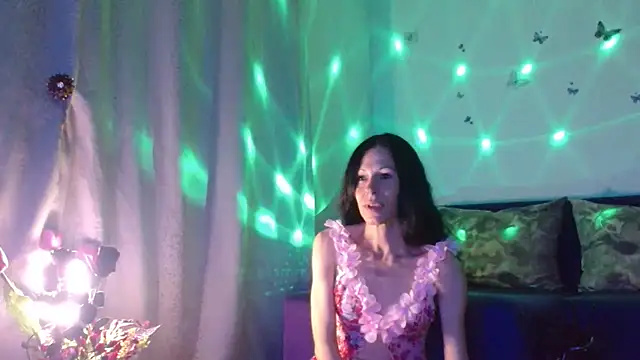 ElysaSun live cam on StripChat