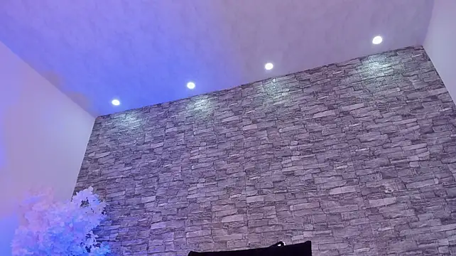 Melodyblacke live cam on StripChat