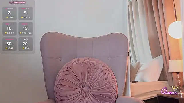 miss-emma- live cam on StripChat
