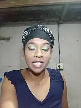 MissyLoveCreator live cam on StripChat