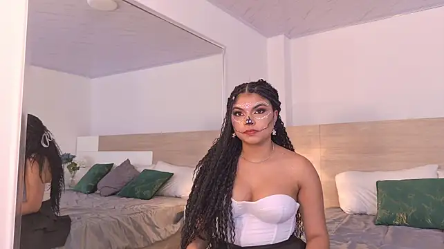 MelodyAlvarez live cam on StripChat
