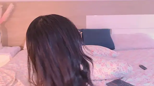 JulsPatel live cam on StripChat