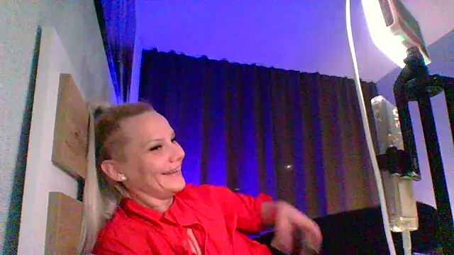Arelinao live cam on StripChat