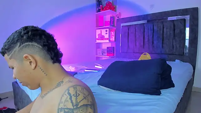 StevenSmith18 live sex cam